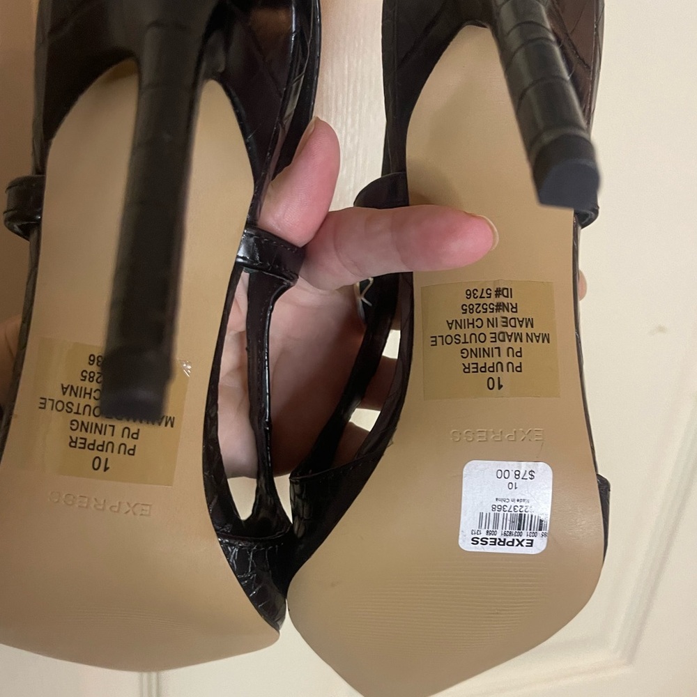 Express heels - Picture 4 of 5